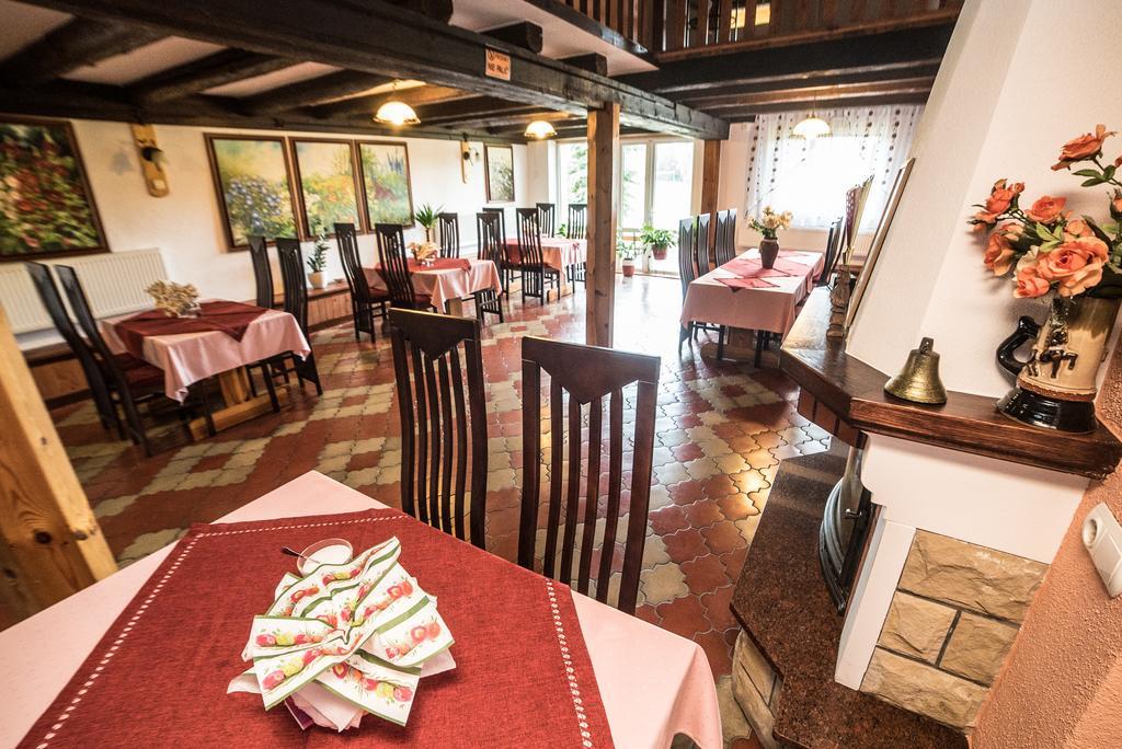 Bed and Breakfast Gosciniec Czapla Дывиты Экстерьер фото